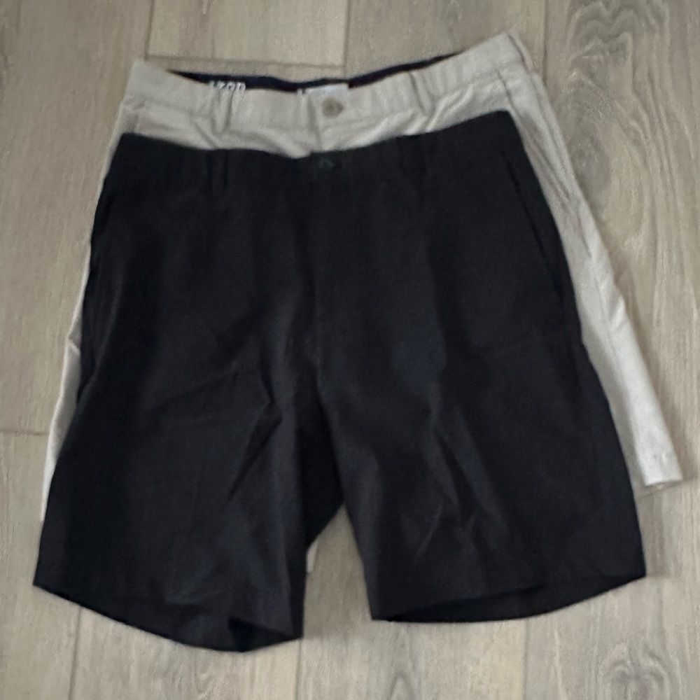 Izod Men’s golf Shorts (2 pair)
